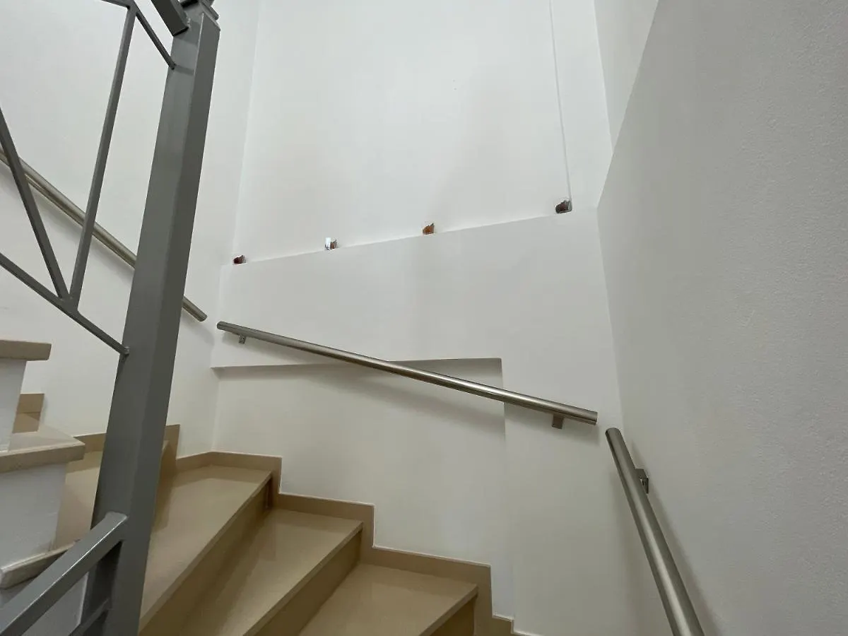 Horizon View Rooms هيماري 0*,  ألبانيا