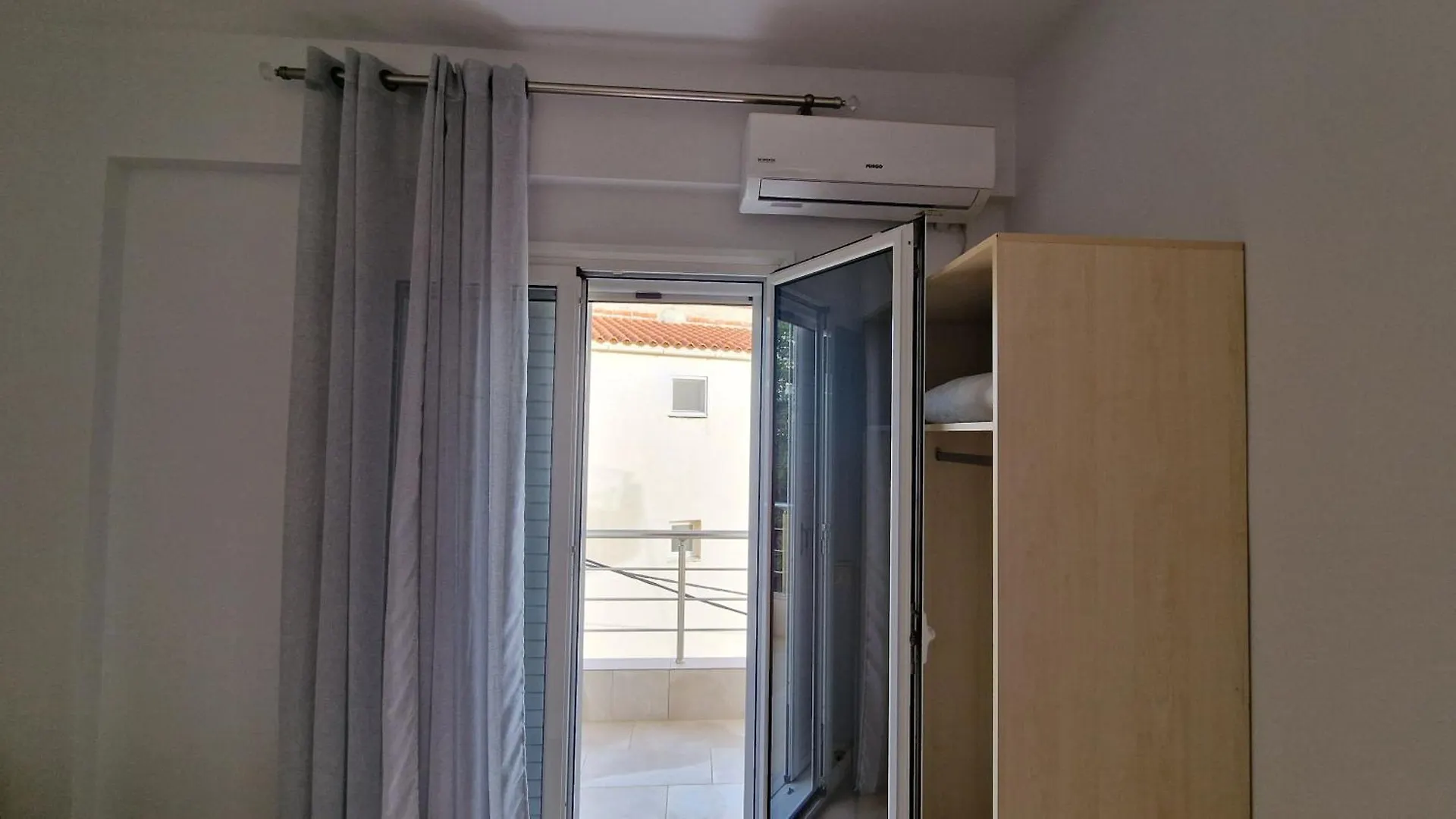 Horizon View Rooms Himare